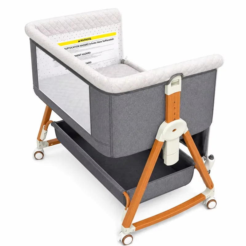 B3-in-1 Portable Baby Bedside Bassinet & Foldable Crib