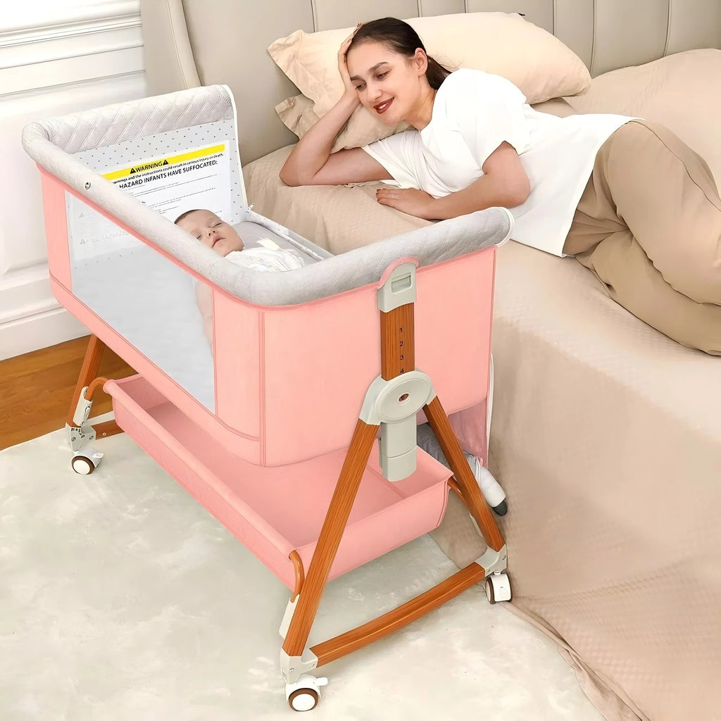 B3-in-1 Portable Baby Bedside Bassinet & Foldable Crib