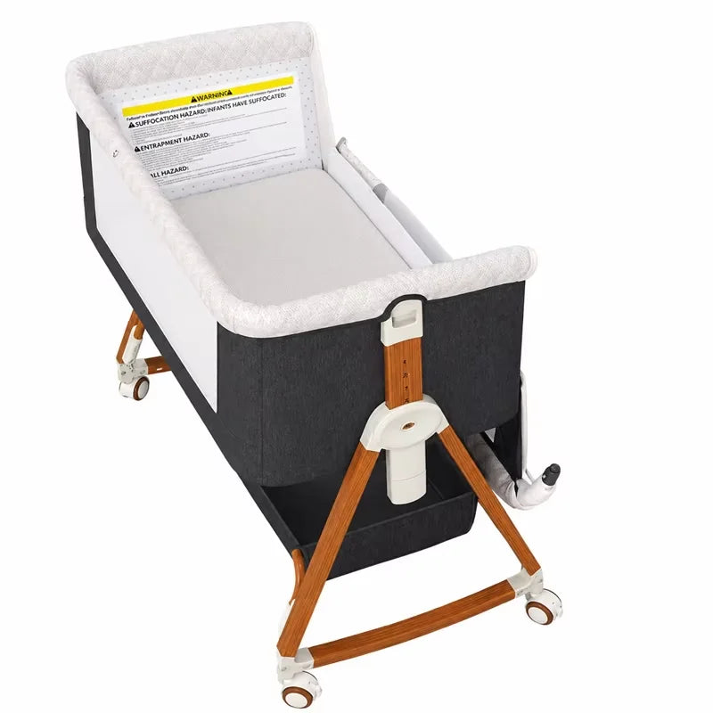 B3-in-1 Portable Baby Bedside Bassinet & Foldable Crib