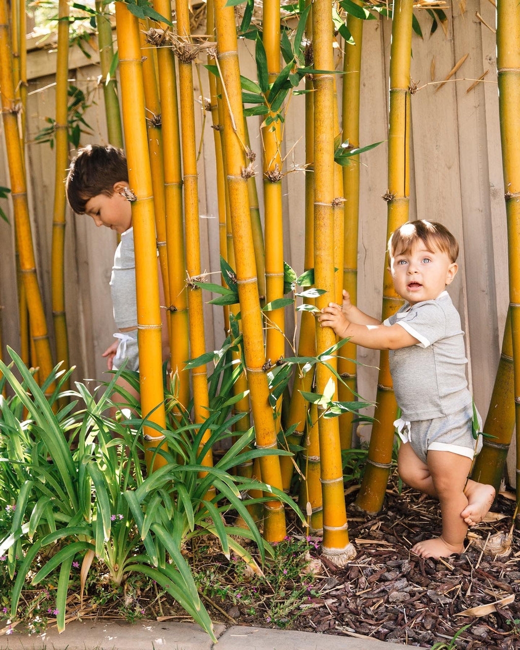 Kids Ribbed Bamboo 2-Piece Shirt & Shorts Set
